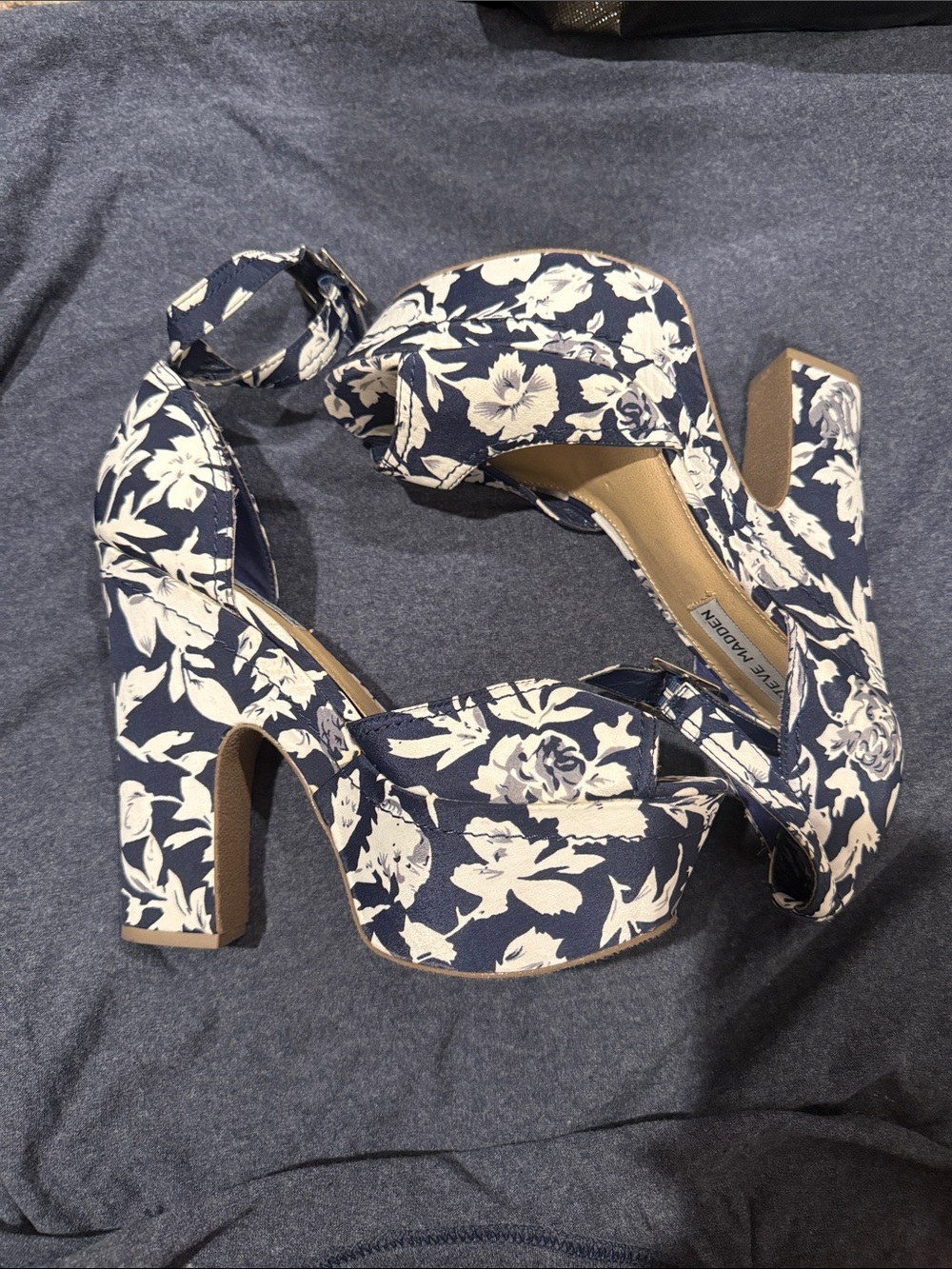 Steve madden navy blue platforms